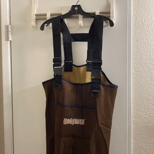 Hodgman waiters used but in good shape. Sealed no holes soft soles. large 10